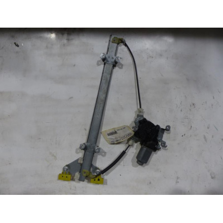 Leve vitre electrique avant droit NISSAN NOTE 1