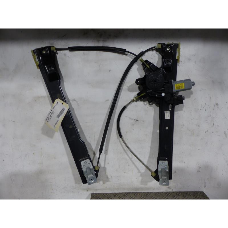 Leve vitre electrique avant gauche FORD C-MAX 2 Photo n°1