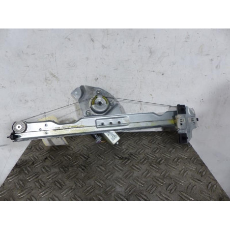 Leve vitre electrique avant gauche DACIA SANDERO 1