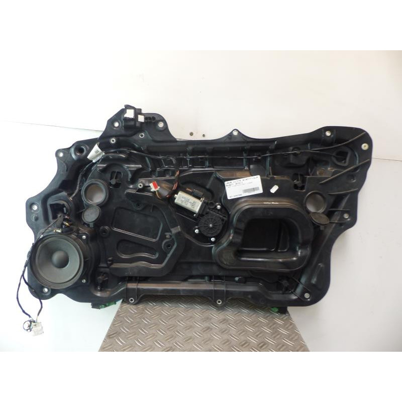 Leve vitre electrique avant droit LANCIA YPSILON 4 Photo n°1