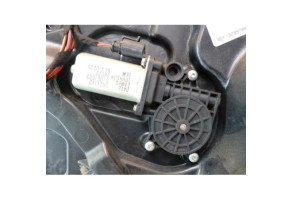 Leve vitre electrique avant droit LANCIA YPSILON 4 Photo n°2