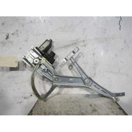 Leve vitre electrique avant droit OPEL ZAFIRA B