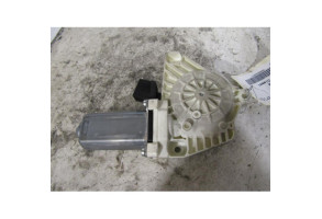 Leve vitre electrique avant droit MERCEDES CLASSE A 169 Photo n°1