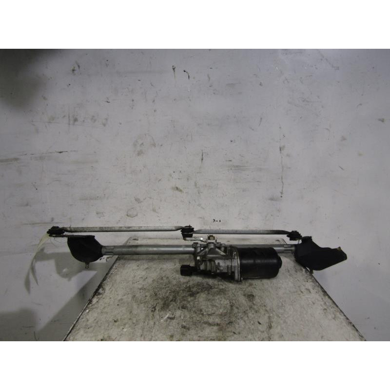 Moteur essuie glace avant TOYOTA COROLLA 10 Photo n°1