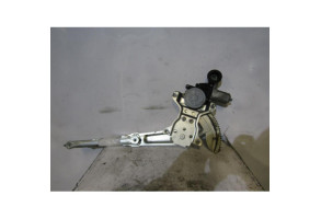 Leve vitre electrique avant droit SUZUKI SWIFT 3 Photo n°1