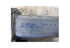 Leve vitre electrique avant gauche OPEL CORSA D Photo n°3
