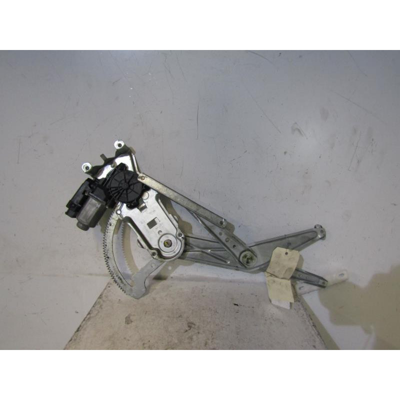 Leve vitre electrique avant droit OPEL MERIVA A Photo n°1