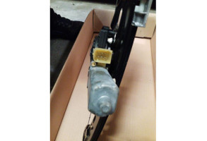 Leve vitre electrique arriere gauche MERCEDES CLASSE C 203 Photo n°3