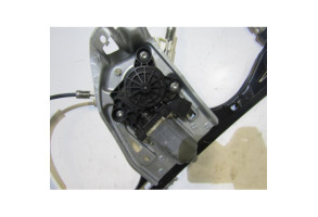 Leve vitre electrique avant gauche MERCEDES CLASSE C 203 Photo n°2