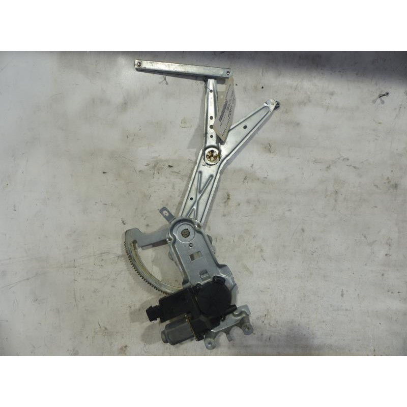 Leve vitre electrique avant gauche OPEL MERIVA A Photo n°1