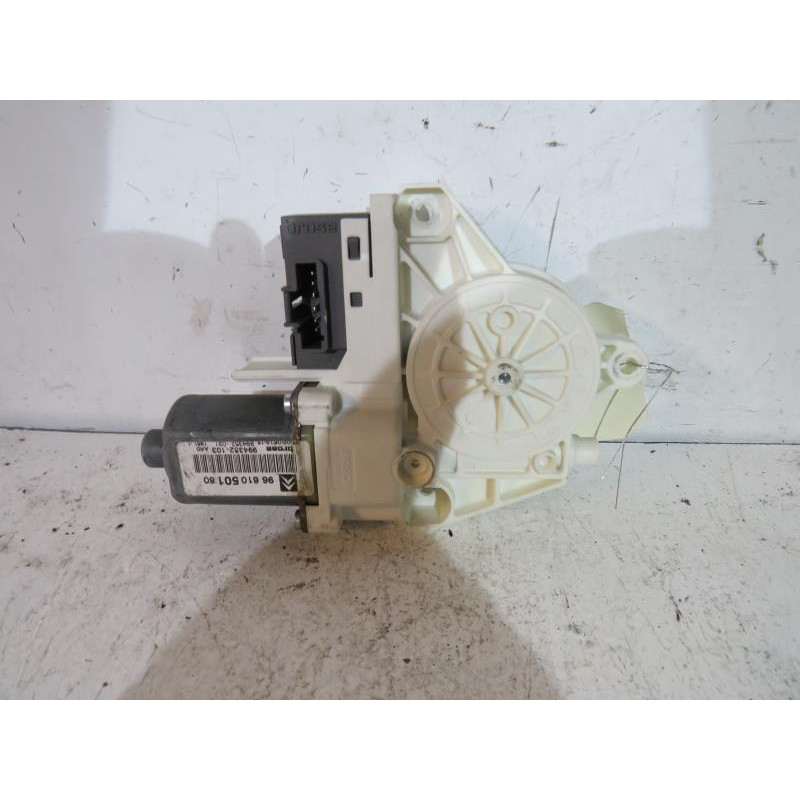 Moteur leve vitre arriere droit CITROEN C6 Photo n°1
