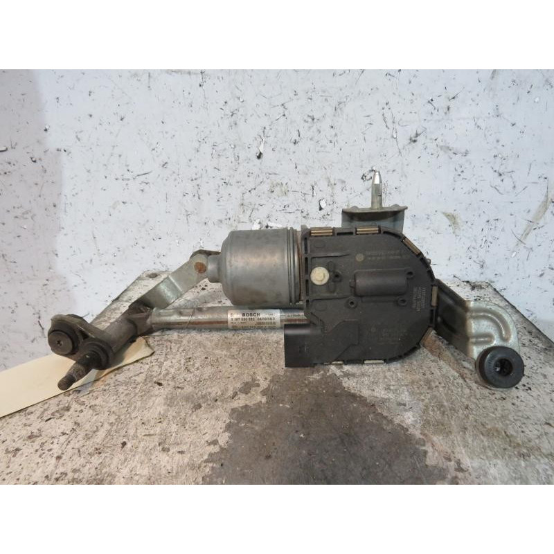 Moteur essuie glace avant gauche VOLKSWAGEN GOLF PLUS Photo n°1