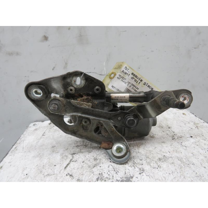 Moteur essuie glace avant droit PEUGEOT 407 Photo n°1