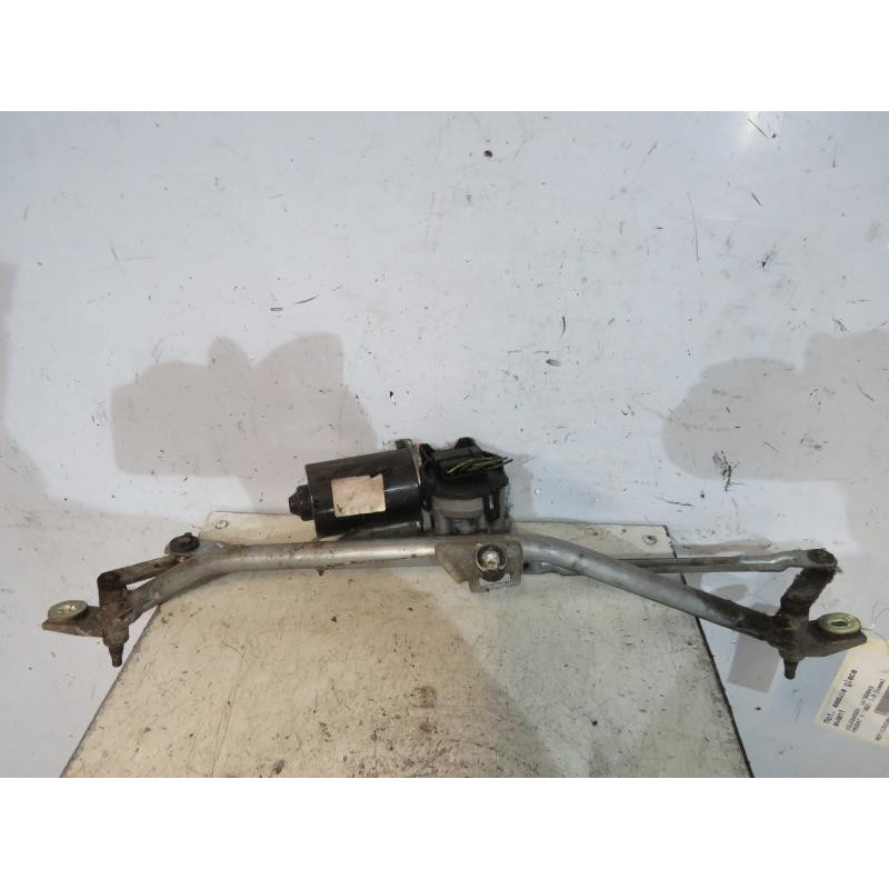 Moteur essuie glace avant VOLKSWAGEN PASSAT 4 Photo n°1