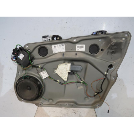 Leve vitre electrique avant droit MERCEDES CLASSE A 169
