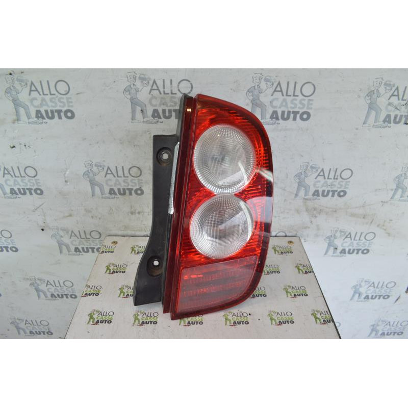 Feu arriere principal droit (feux) NISSAN MICRA 3 Photo n°1