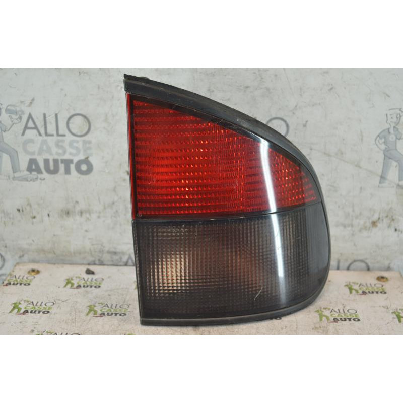 Feu arriere principal droit (feux) RENAULT SAFRANE Photo n°1
