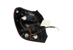 Feu arriere principal droit (feux) PEUGEOT 108 Photo n°6