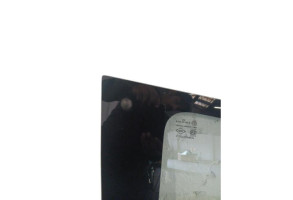 Vitre arriere droit SUZUKI ALTO 3 Photo n°1