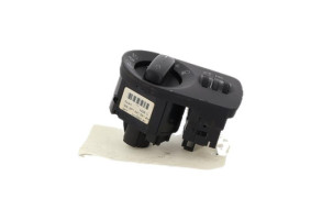 Commande de phare AUDI A3 2 Photo n°1