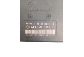 Boitier servitude moteur (BSM) RENAULT MEGANE 3 Photo n°2