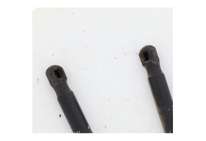 Verin de coffre HYUNDAI IX 35 Photo n°6