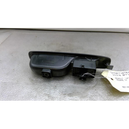 Interrupteur de leve vitre arriere gauche RENAULT MEGANE 4