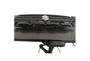 Calandre SUZUKI CELERIO Photo n°3