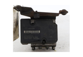 Bloc ABS (freins anti-blocage) PEUGEOT 206 Photo n°8