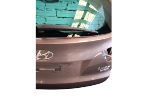 Malle/Hayon arriere HYUNDAI IX 35 Photo n°6