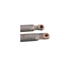 Verin de coffre VOLKSWAGEN GOLF 5 Photo n°1