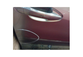 Porte avant droit PEUGEOT 308 2 SW Photo n°1