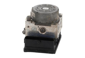 Bloc ABS (freins anti-blocage) VOLKSWAGEN GOLF 7 Photo n°2