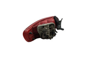 Feu arriere principal droit (feux) AUDI A3 2 Photo n°4