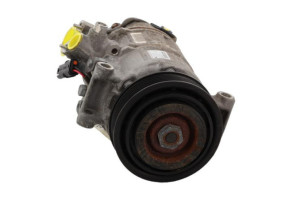 Compresseur clim BMW SERIE 1 F20 Photo n°4