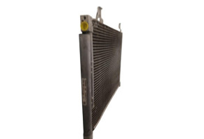 Radiateur clim VOLKSWAGEN UP Photo n°4