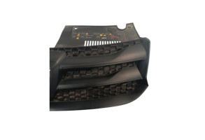 Calandre DACIA SANDERO 2 Photo n°2