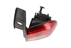 Feu arriere principal droit (feux) DACIA DUSTER 1 Photo n°1