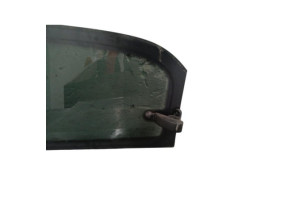 Vitre arriere droit RENAULT TWINGO 3 Photo n°10