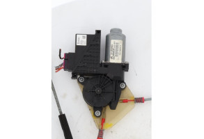 Leve vitre electrique avant gauche VOLKSWAGEN POLO 4 Photo n°3