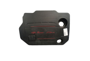 Cache moteur  ALFA ROMEO GIULIETTA 2 Photo n°1