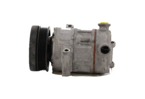 Compresseur clim OPEL CORSA D Photo n°1