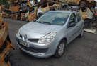 Trappe d'essence RENAULT CLIO 3 Photo n°13