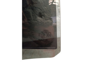 Vitre arriere droit AUDI A3 3 Photo n°2