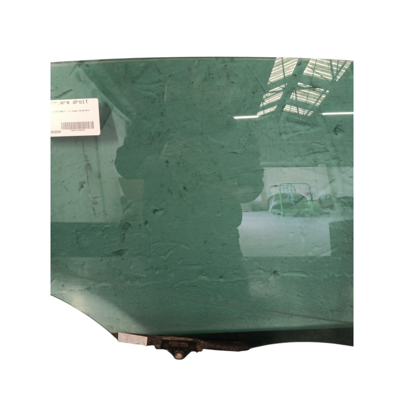 Vitre arriere droit HYUNDAI IX 35 Photo n°1