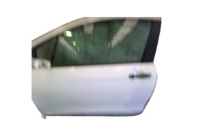 Porte avant gauche TOYOTA YARIS 3 Photo n°1