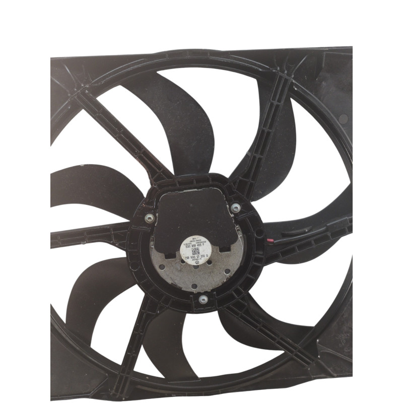 Moto ventilateur radiateur VOLKSWAGEN GOLF 7 Photo n°1