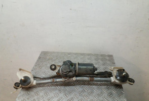 Moteur essuie glace avant droit NISSAN MICRA 3