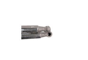 Verin de capot FIAT 500L Photo n°4
