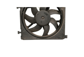 Moto ventilateur radiateur VOLKSWAGEN UP Photo n°3